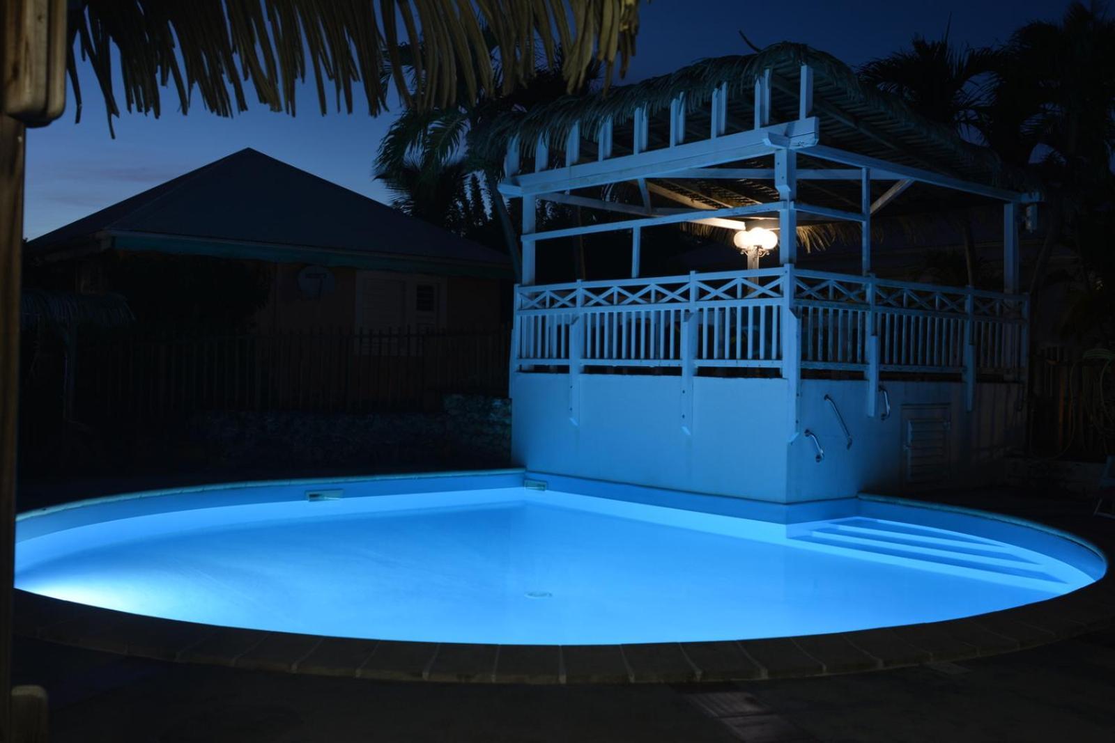 Bungalow La Papaye Bleue Residence Acces Piscine & Plage Saint-Francois  Exterior photo